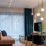 アパート Apartamenty-wroc River Point *