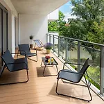 アパート Apartamenty-wroc River Point *