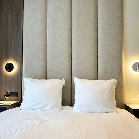 Apartamenty-wroc River Point Apartman *