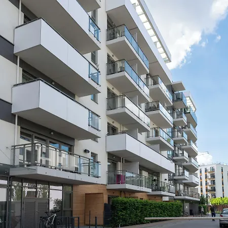 Apartamenty-wroc River Point Apartment *