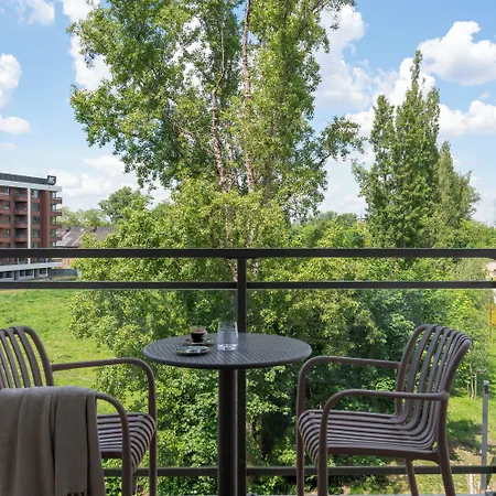 Apartamenty-wroc River Point Apartment *